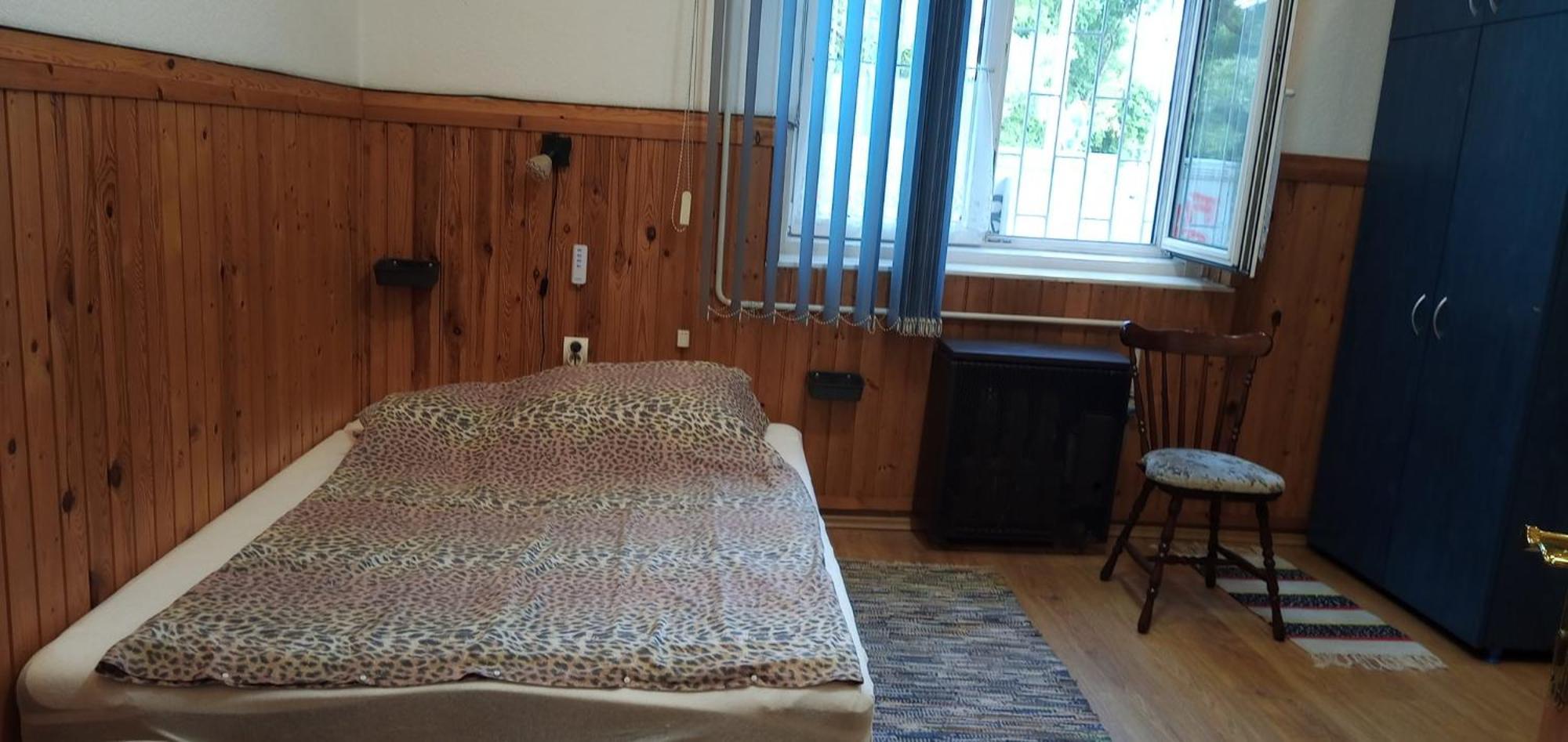Civis Debrecen Hostel Экстерьер фото